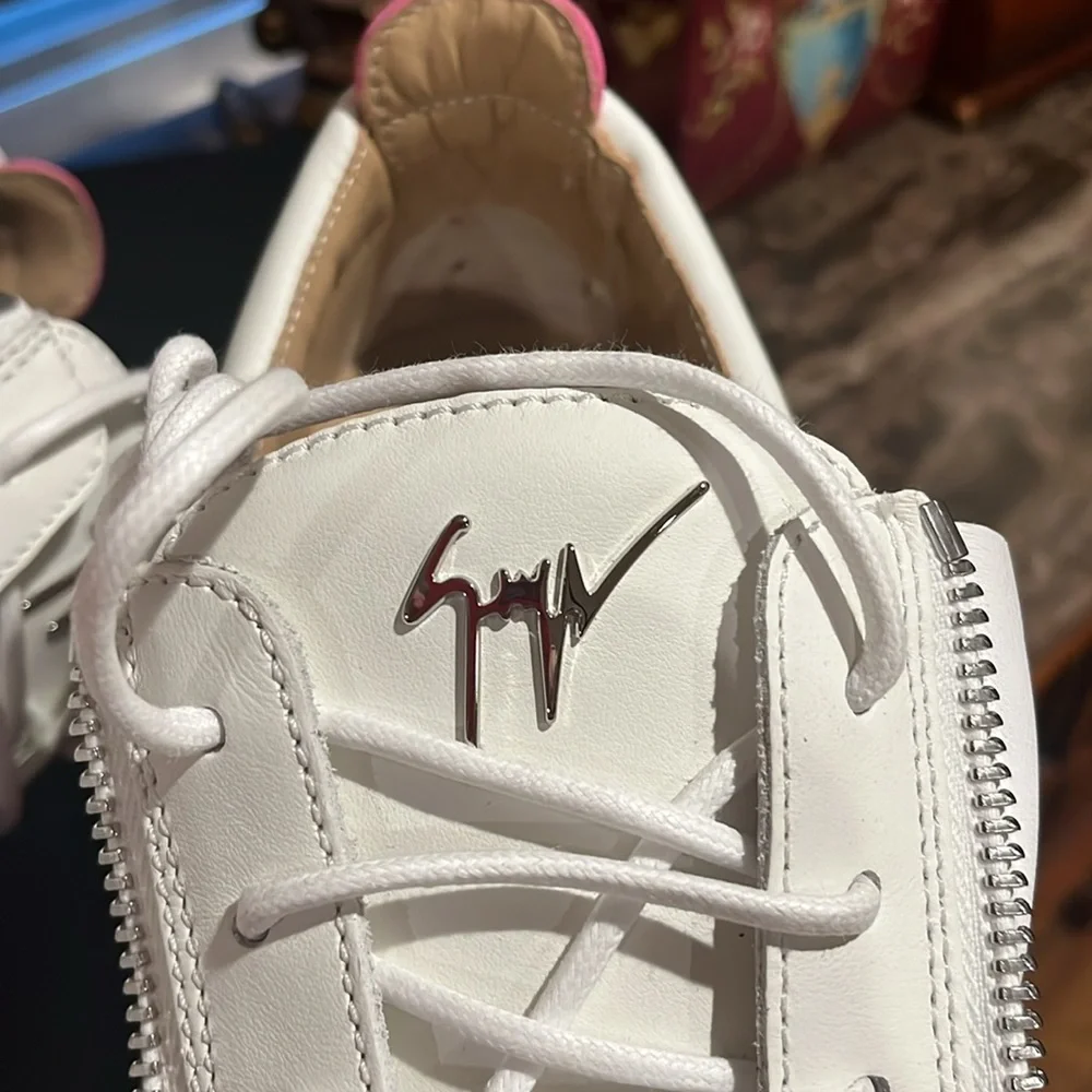 Giuseppe Zanotti size 41 pink bottom white sneaker. W-41 NWB - Picture 10 of 13